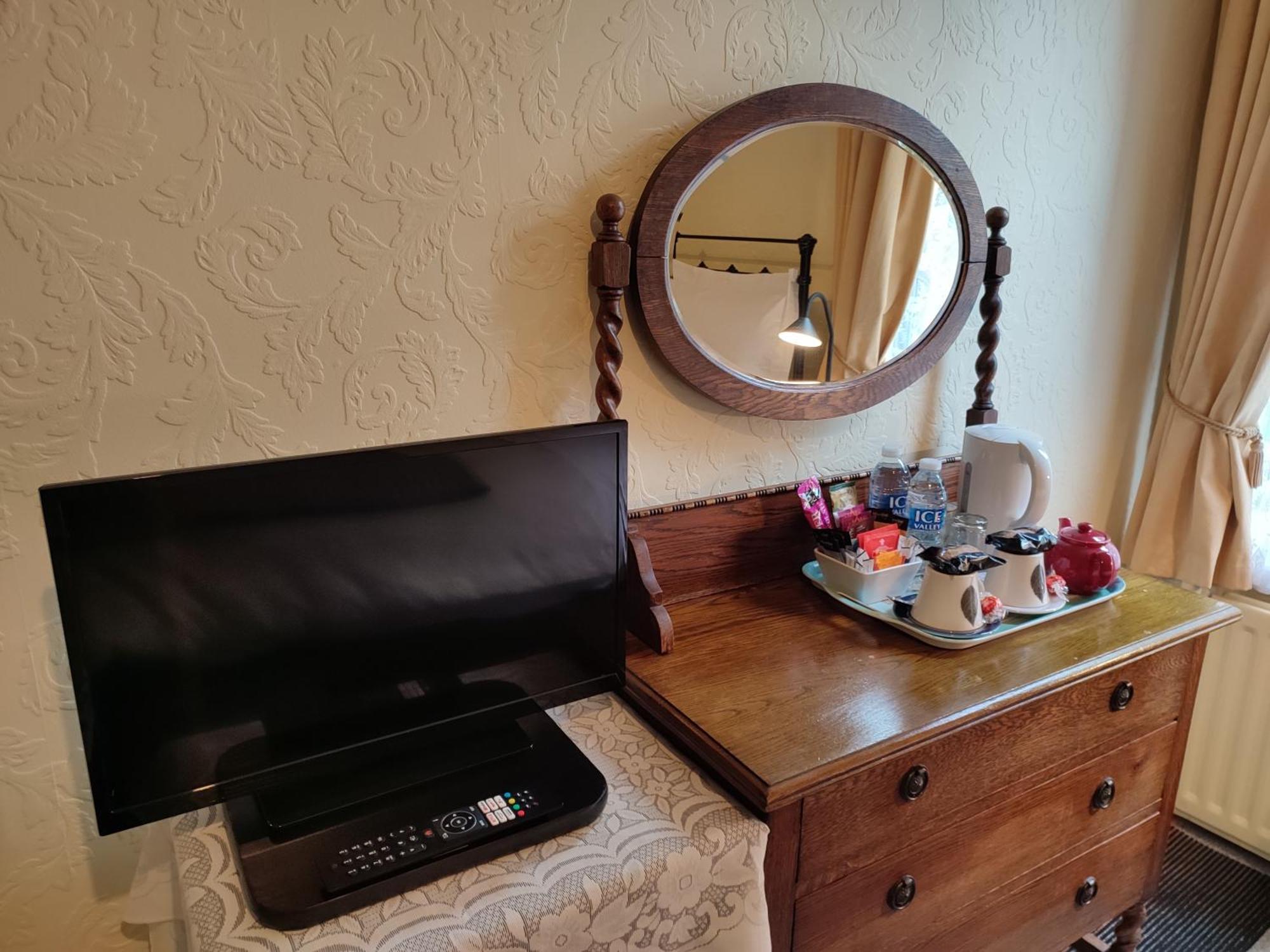 Anton Guest House Bed And Breakfast シュルーズベリー エクステリア 写真