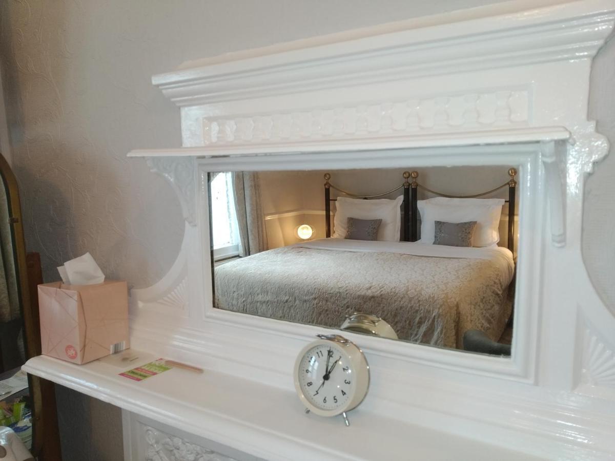Anton Guest House Bed And Breakfast シュルーズベリー エクステリア 写真